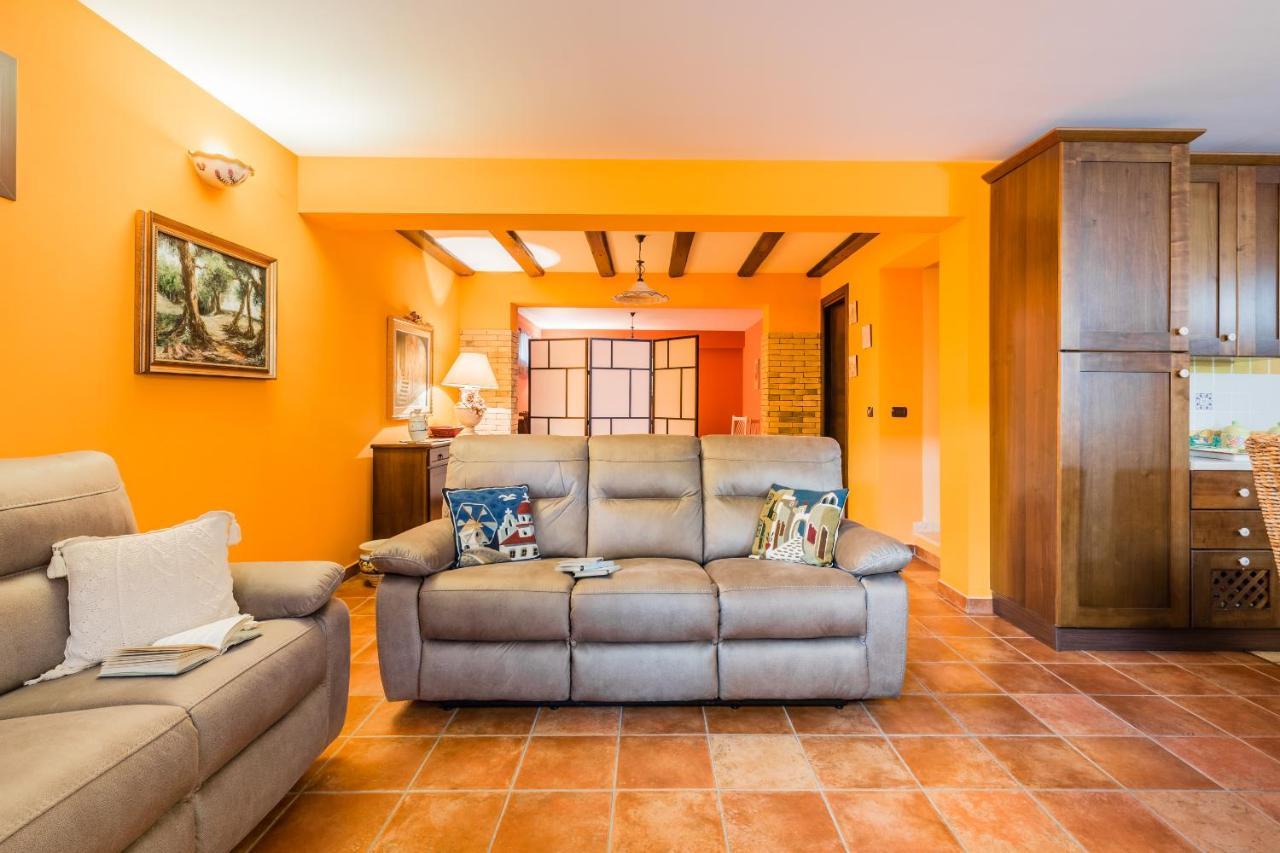 Sealand House Near The Sandy Beach, Parking & Wifi Avola Bagian luar foto