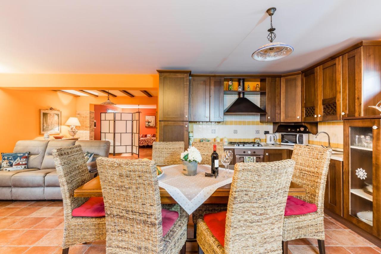 Sealand House Near The Sandy Beach, Parking & Wifi Avola Bagian luar foto